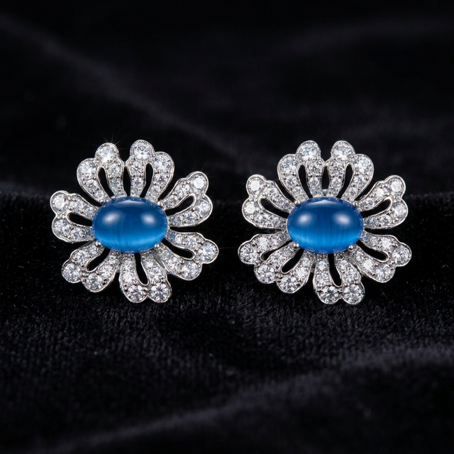 Bleuet Stud Earrings